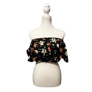 Off-Shoulder Floral Crop Top‎ – Size Medium